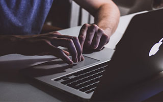 广告讲文明，从文明讲广告，推动社会主义文化繁荣发展！